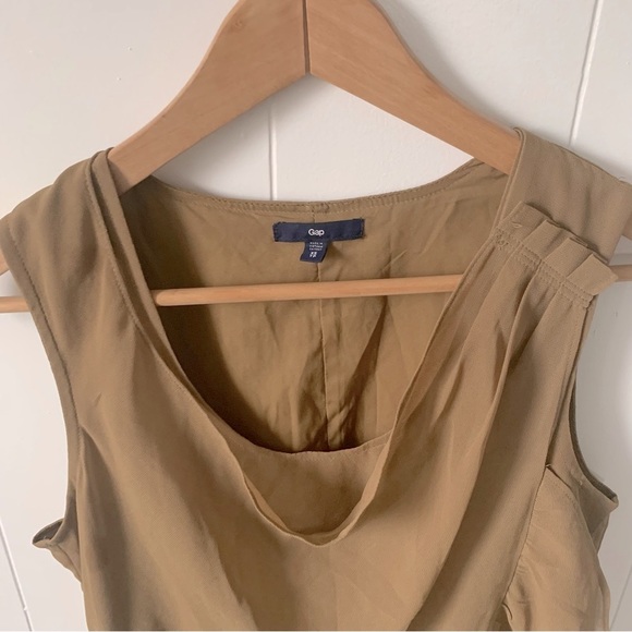 GAP Blouse ruffles sleeveless beige yellow Size XS - Picture 2 of 8